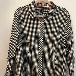 Black and white gingham button up